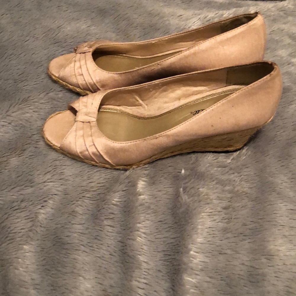 Wedges - Picture 2 of 4